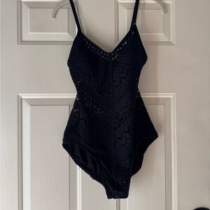 Robin Piccone Black Crochet One-Piece Swimsuitsuze 10